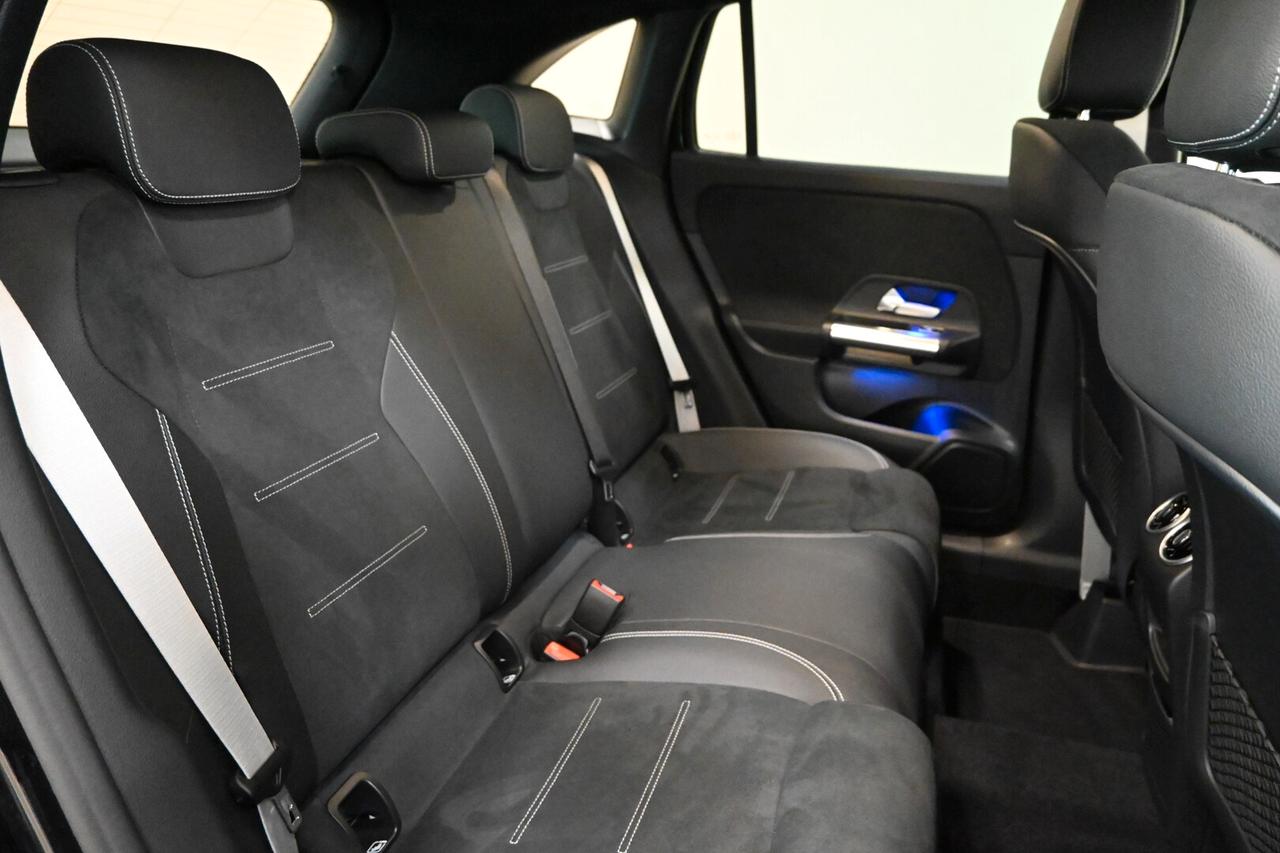 MERCEDES GLA (H247) GLA 200 d Automati...