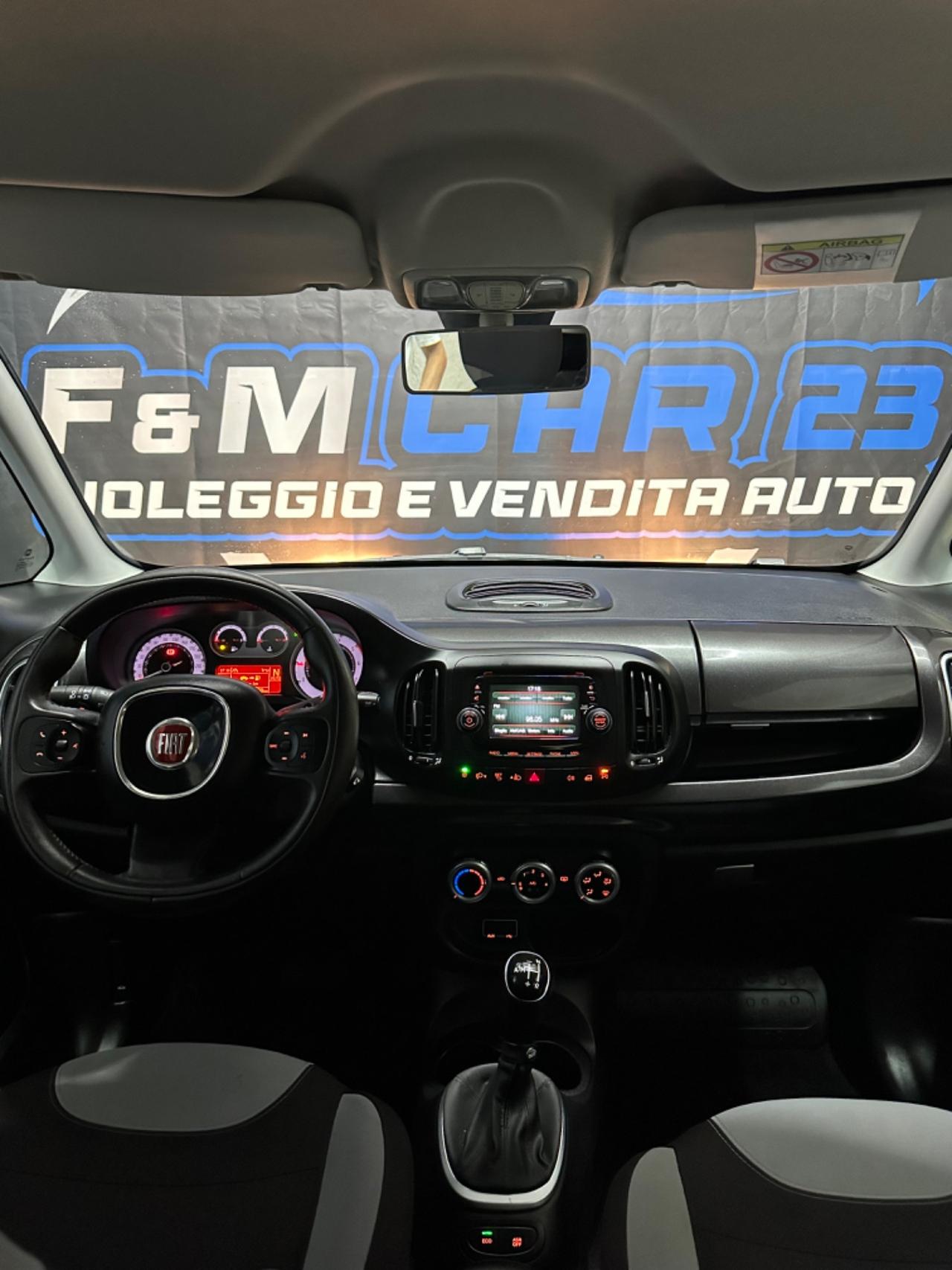 Fiat 500L automatica neopatentato garanzia