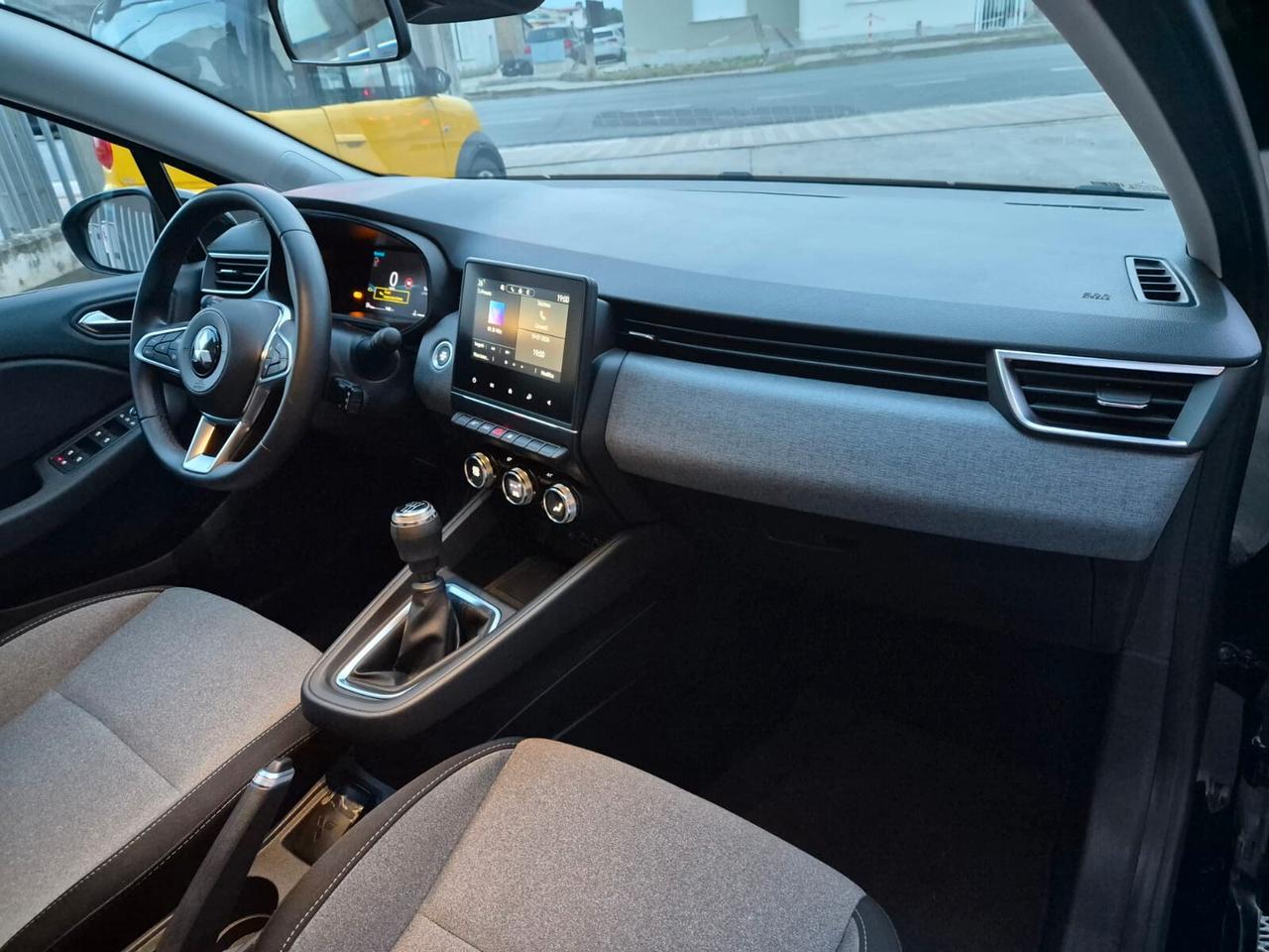 Mitsubishi Colt 1.0L turbo 90 CV Intense