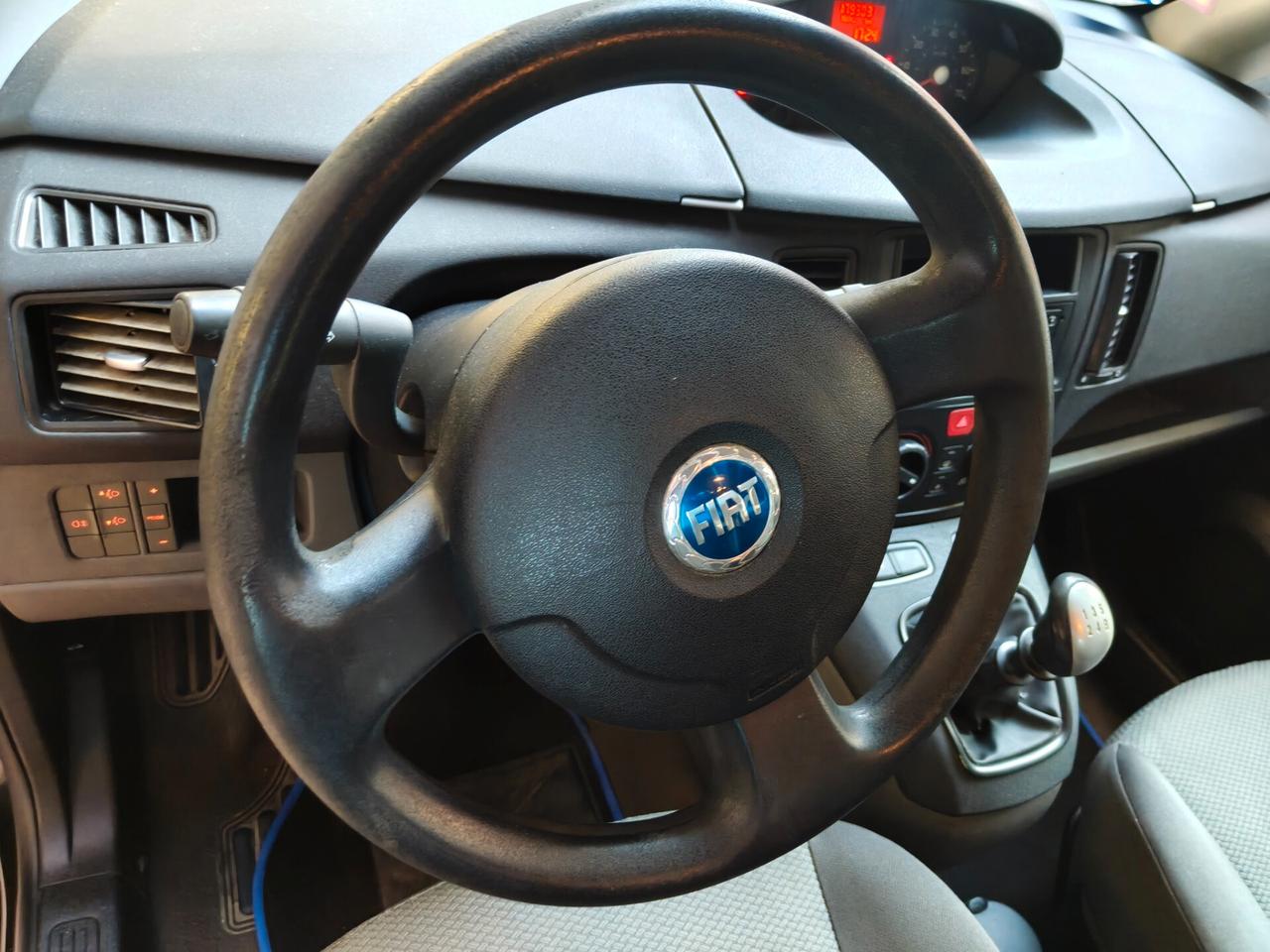 FIAT IDEA 1.2 Benzina-NEOPATENTATI-Euro4500