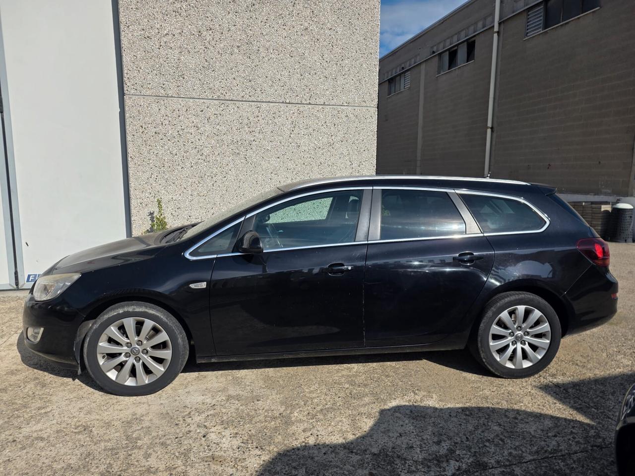 Opel Astra 1.7 CDTI 110CV Sports Tourer Cosmo