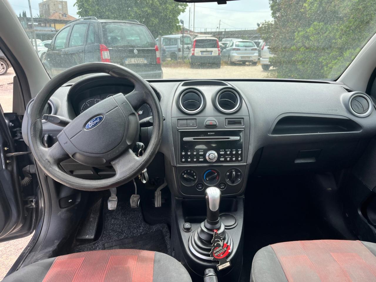 Ford Fiesta 1.4 TDCi 5p. Ghia