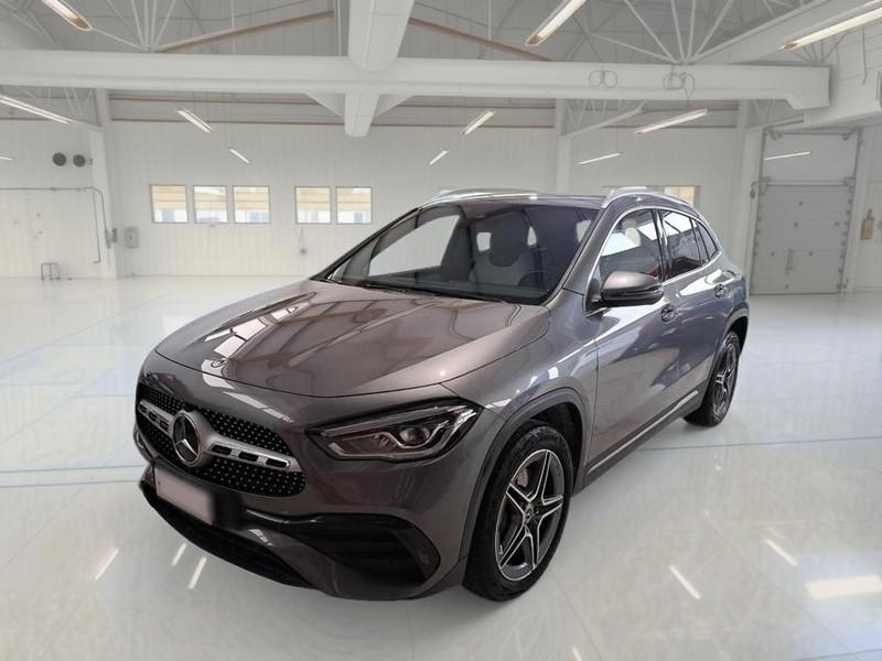 MERCEDES-BENZ GLA 250 AUTOMATIC EQ-POWER PREMIUM CROSSOVER