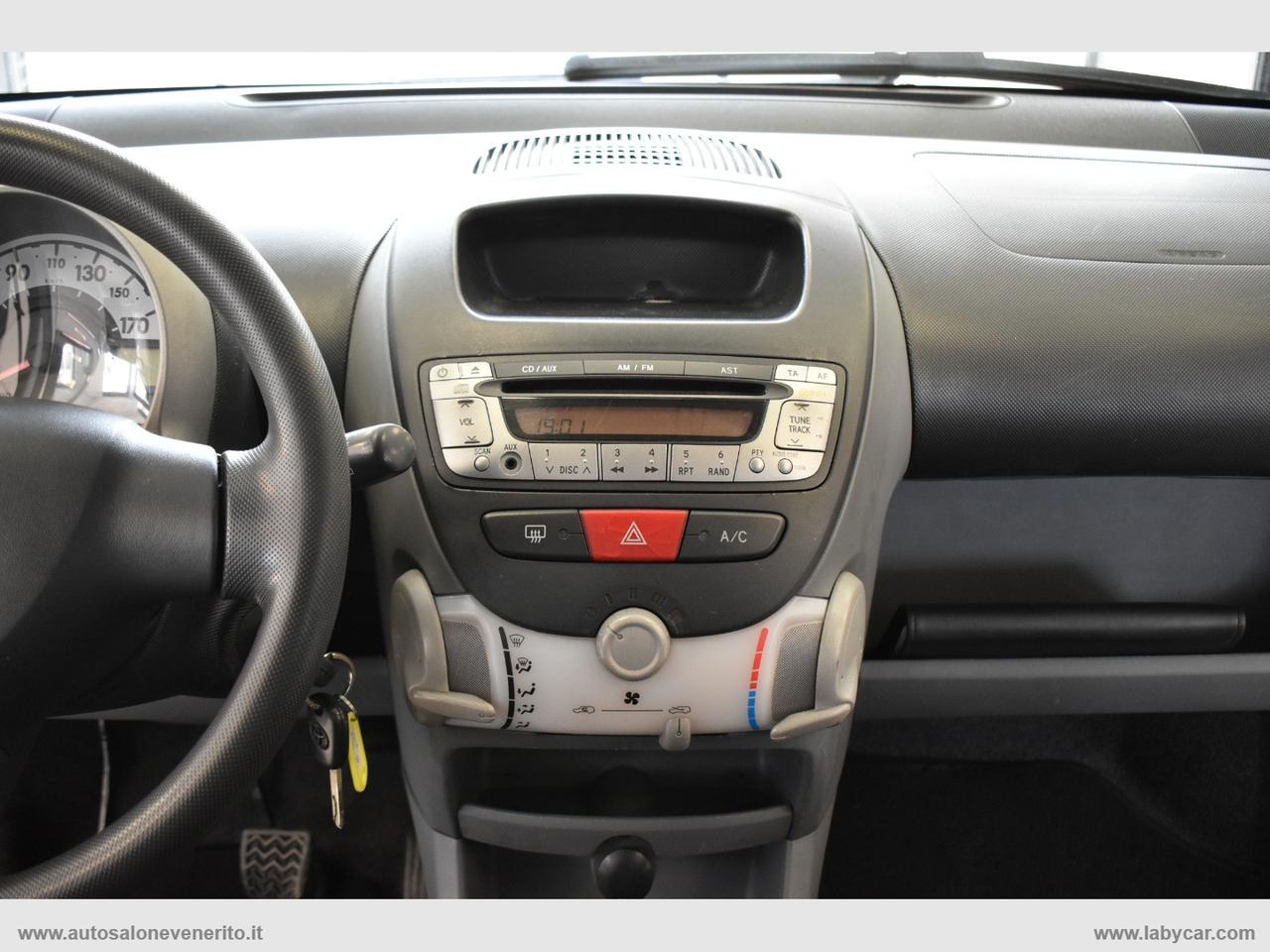 TOYOTA Aygo 1.0 VVT-i 5p. Sol