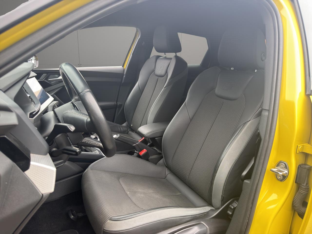 Audi A1 Sportback 25 1.0 tfsi s-tronic - S Line - Full Led - Cerchi 18" - Virutal cockpit - Retrocamera
