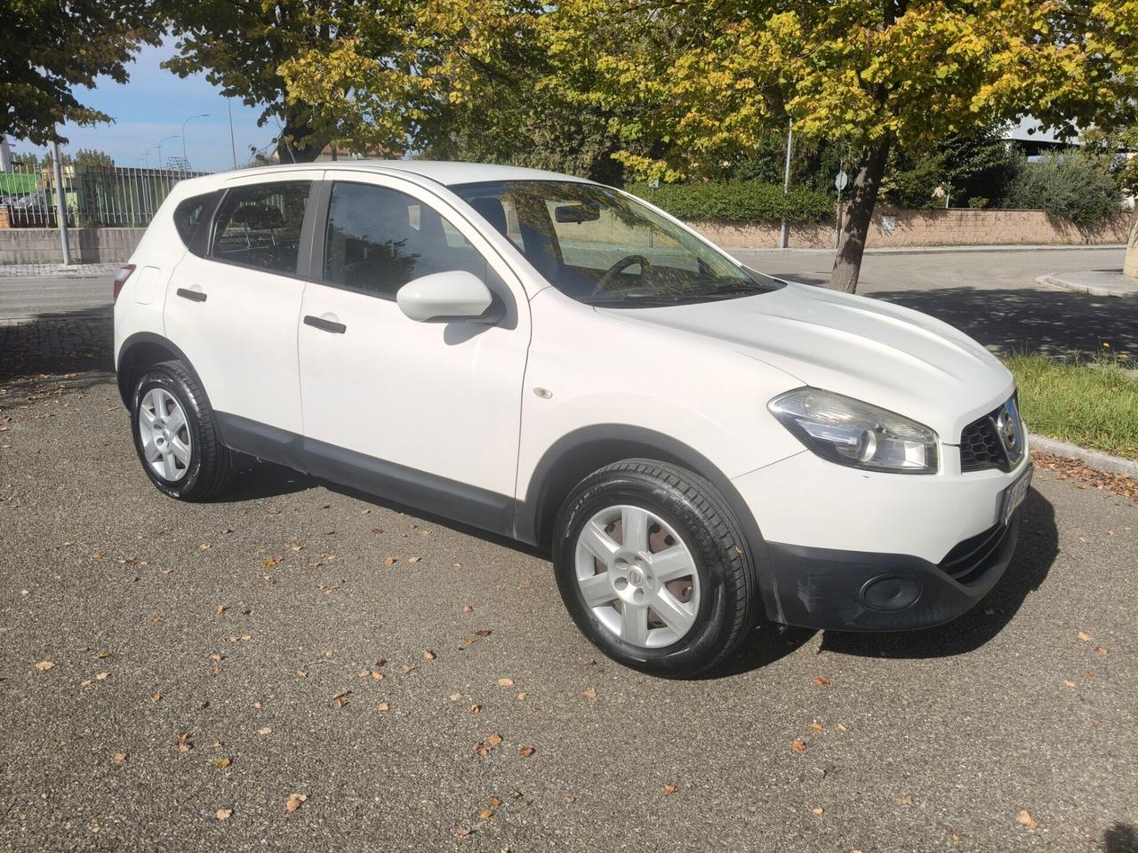 Nissan Qashqai 1.6 del 11 SOLO 137.000 KM
