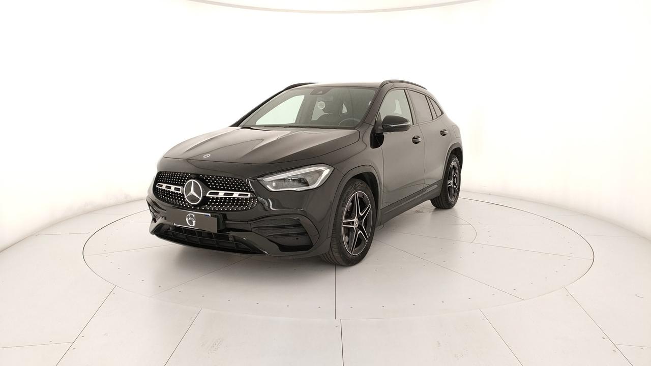 Mercedes-Benz GLA 200 d Premium auto