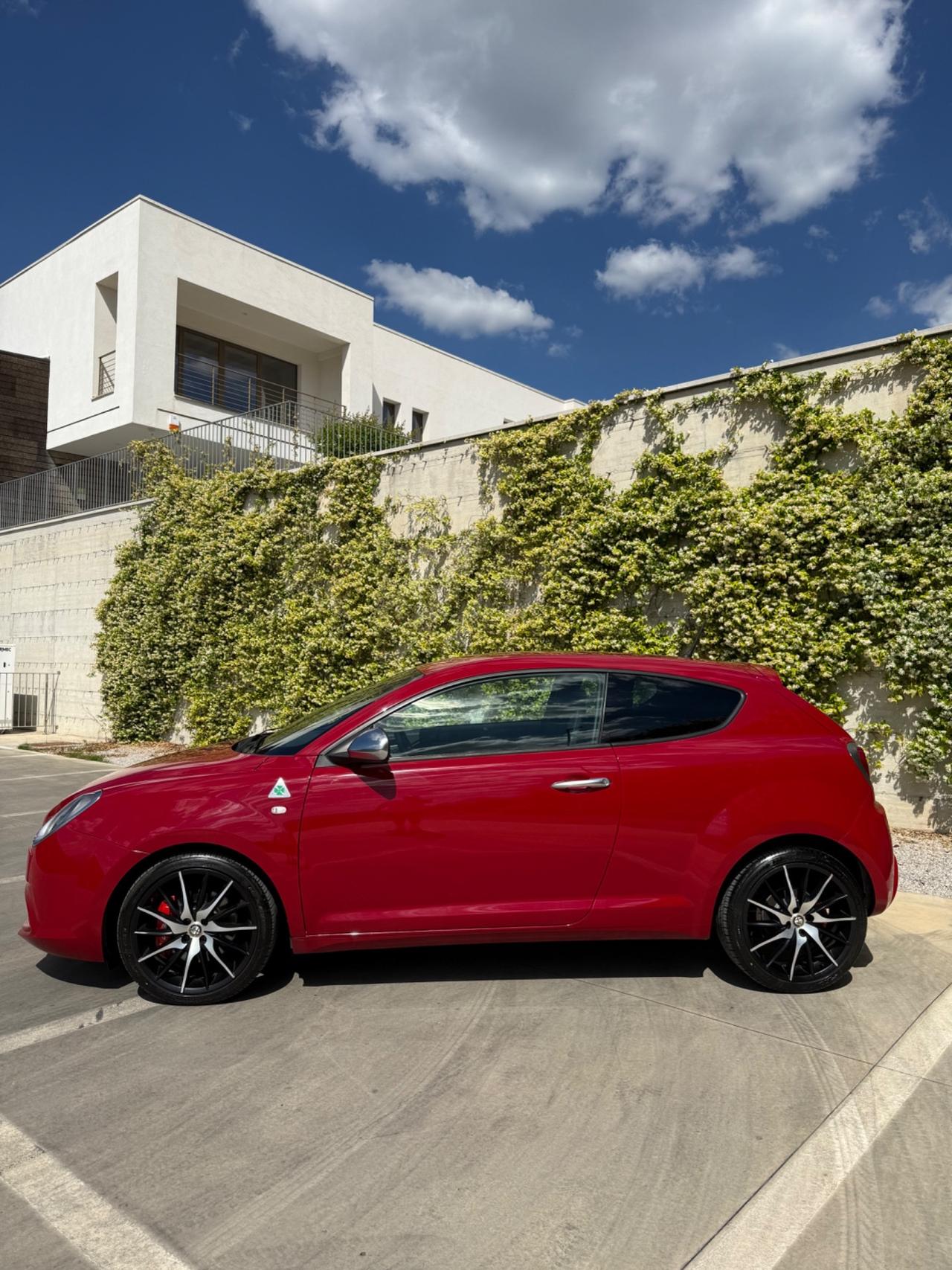 Alfa Romeo MiTo Quadrifoglio Verde 101, un'edizione limitata ultra-rara