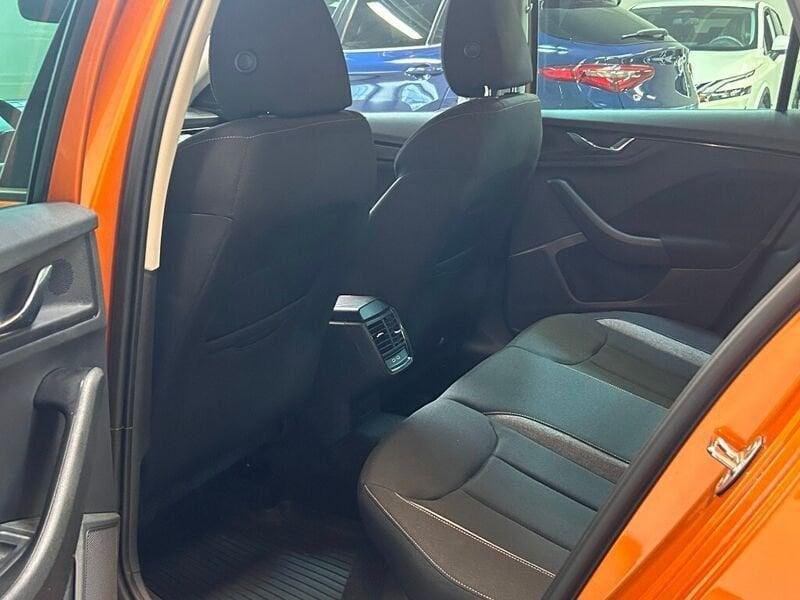 Skoda Kamiq 1.0 TSI 115 CV DSG Black Dots