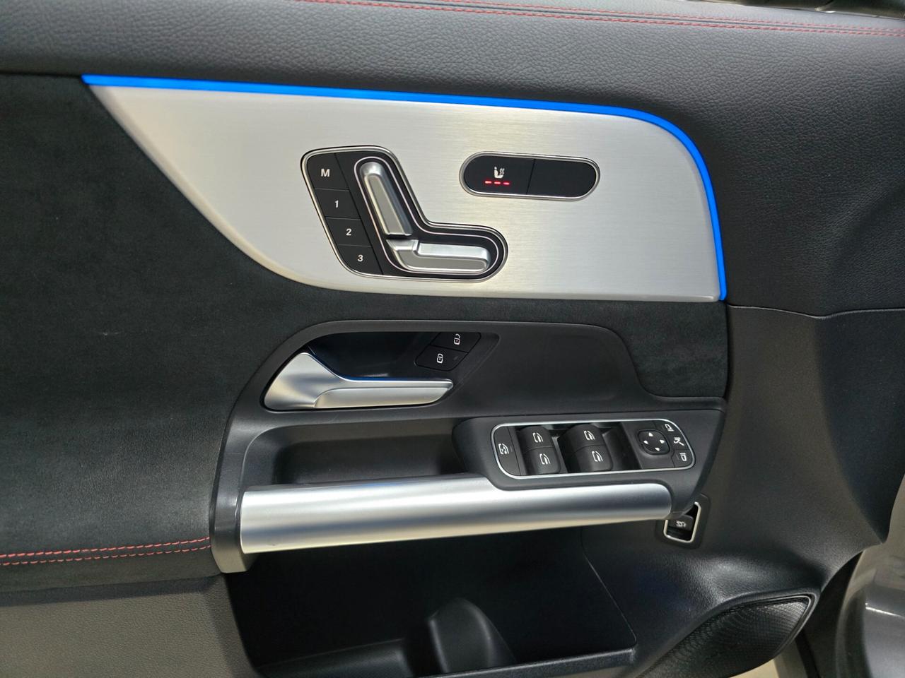 Mercedes-benz GLA 200 d Automatic AMG Line Premium Plus EXTRA FULL