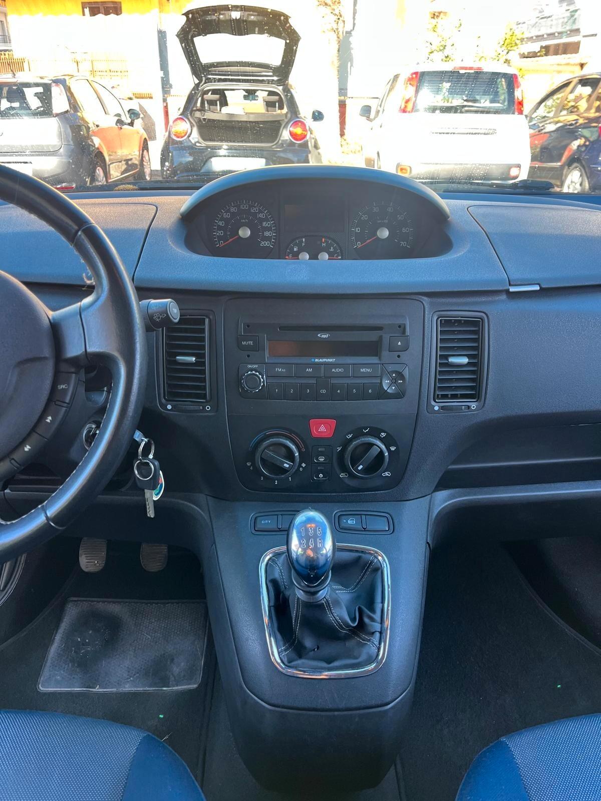 Fiat Idea 1.4 BlackEnergy GPL