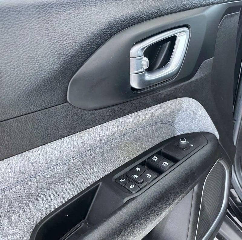 Jeep Compass 1.6 MJet II 96kW Longitude