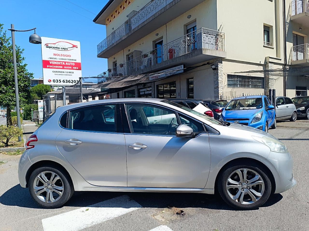 Peugeot 208 1.2 VTI Allure 80.000KM