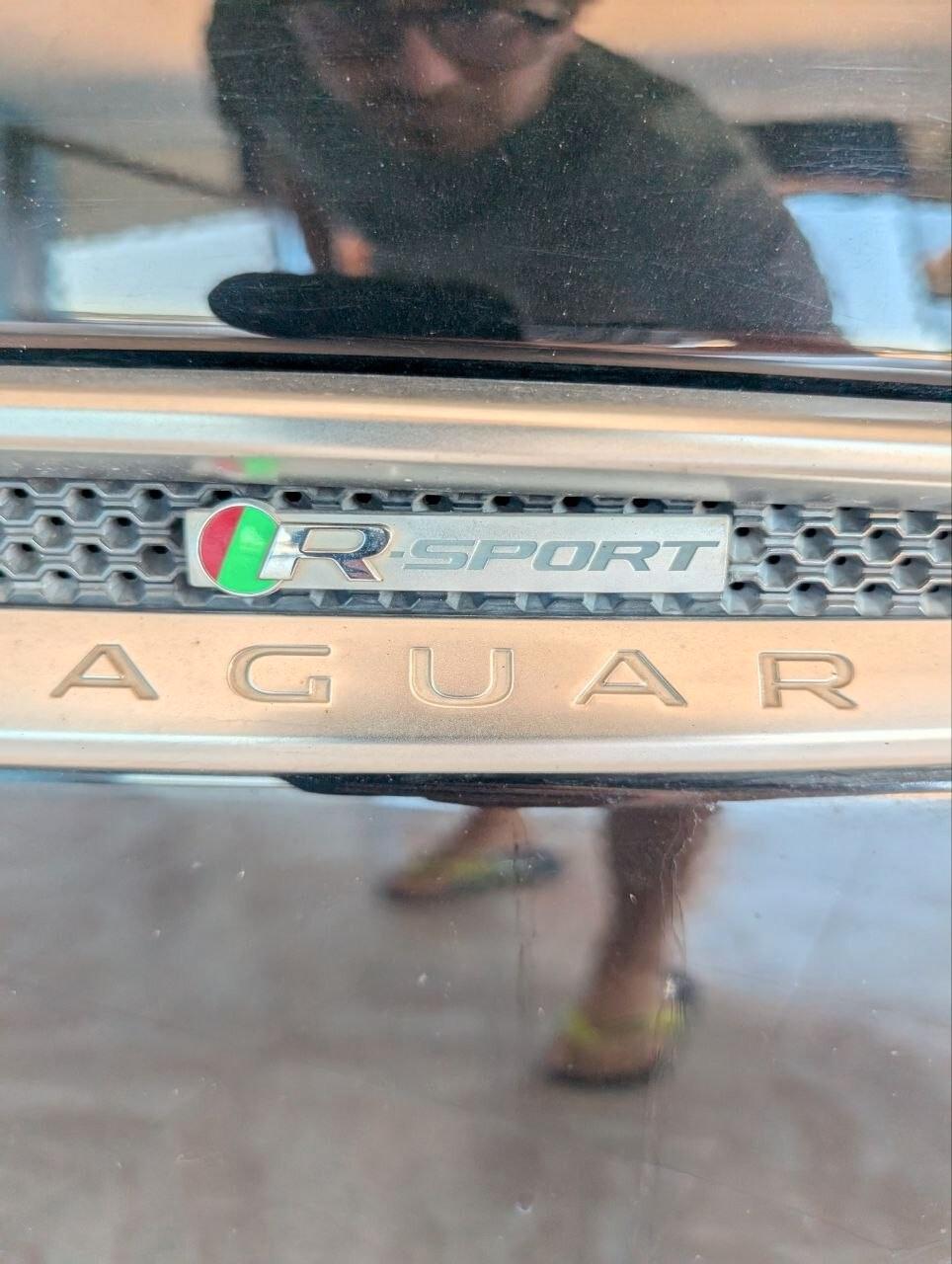 Jaguar XF 2.0 D 180 CV aut. R-Sport