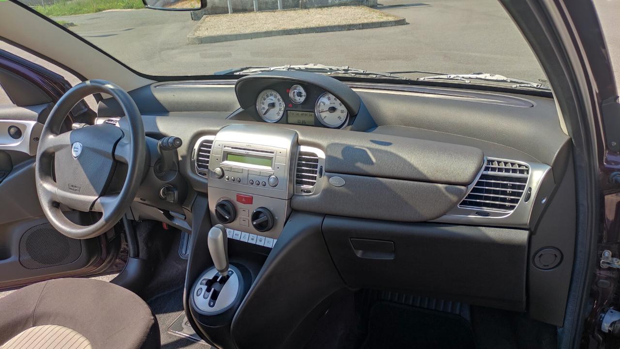 Lancia Ypsilon 1.4 16V AUTOMATICA NEOPATENTATI - 2006