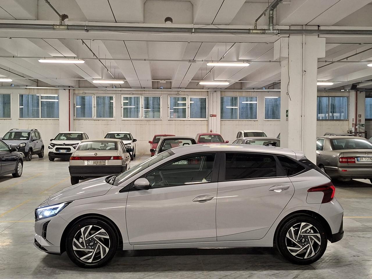 Hyundai i20 1000 T-GDi Connectline DCT Automatica Km. 0