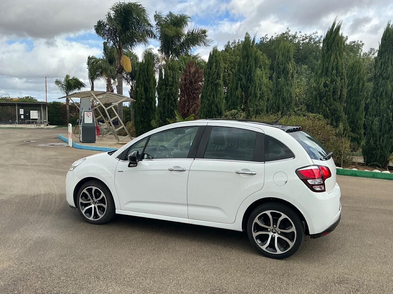 CITROEN C3 EXCLUSIVE 1.2 BENZINA CAMBIO AUTOMATICO 2015