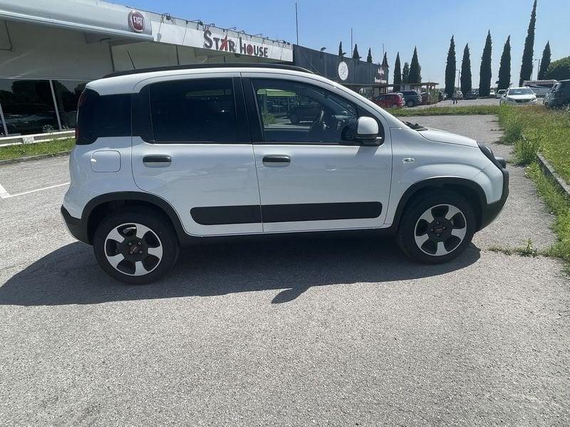 FIAT Panda 1.0 FireFly S&S Hybrid City Cross