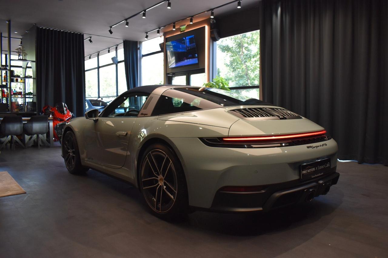 Porsche 911 TARGA 4 GTS(992.2 FACELIFT) CABRIO LEGGI BENE