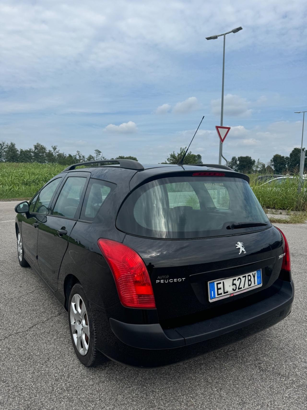 Peugeot 308 1.6 8V HDi 93CV 5p. Access