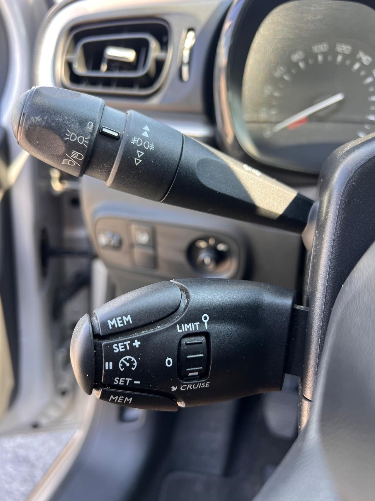 Citroen C3 PureTech 82 Shine