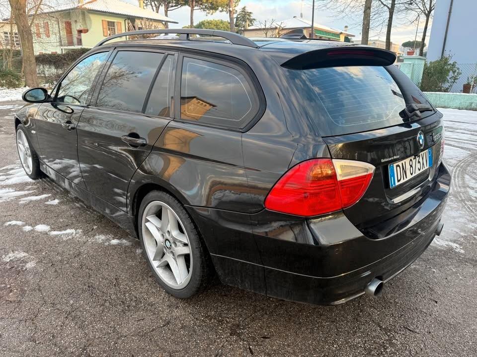 Bmw 335 335i cat xDrive Touring Futura