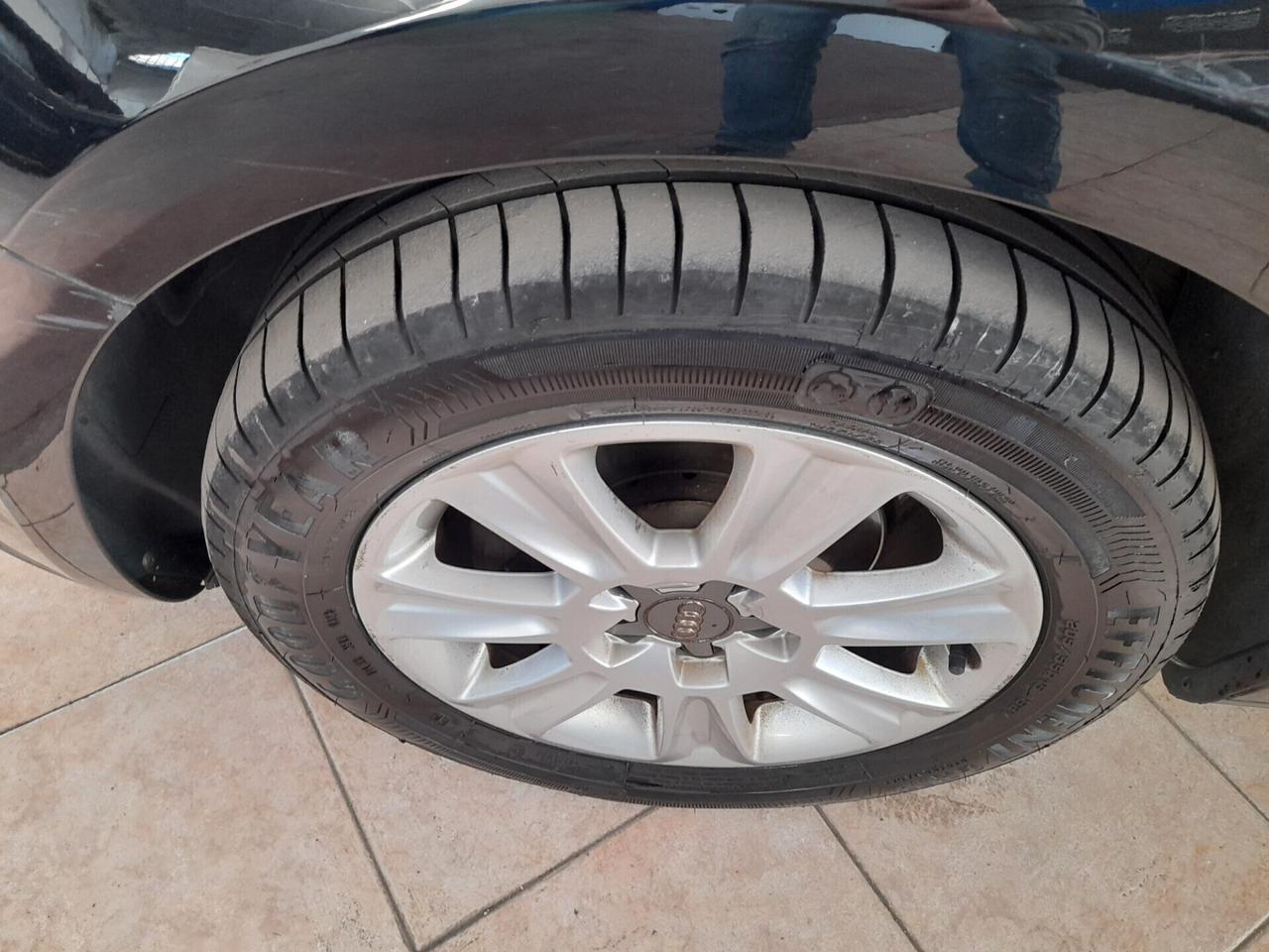 Audi A1 1.6 TDI S line edition plus