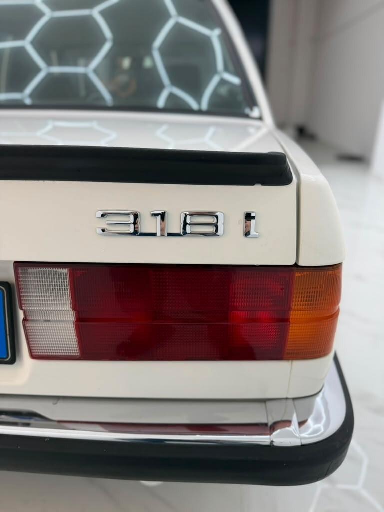 Bmw 318 318i 4 porte