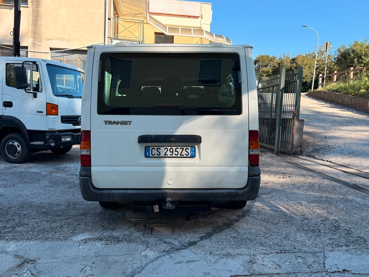 Ford Transit 2.0 Tdci 9 Posti Gancio Traino 18q