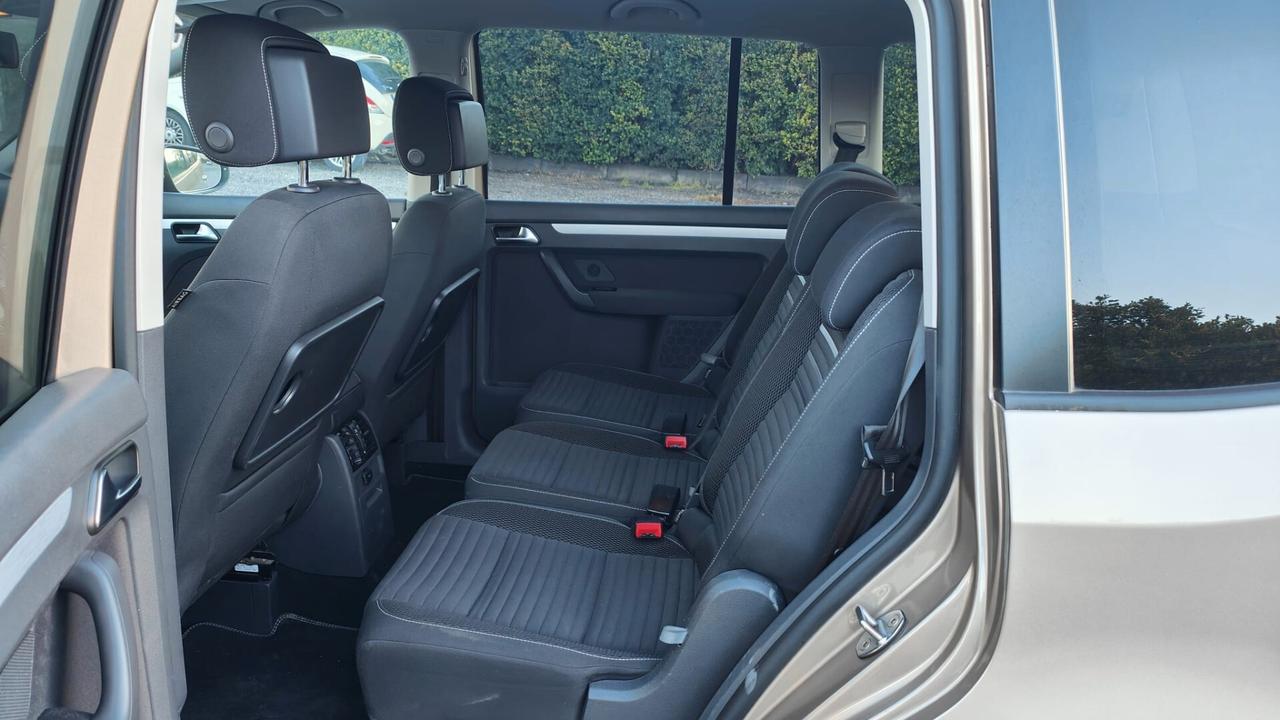 Volkswagen Touran 2.0 TDI 140 CV Highline