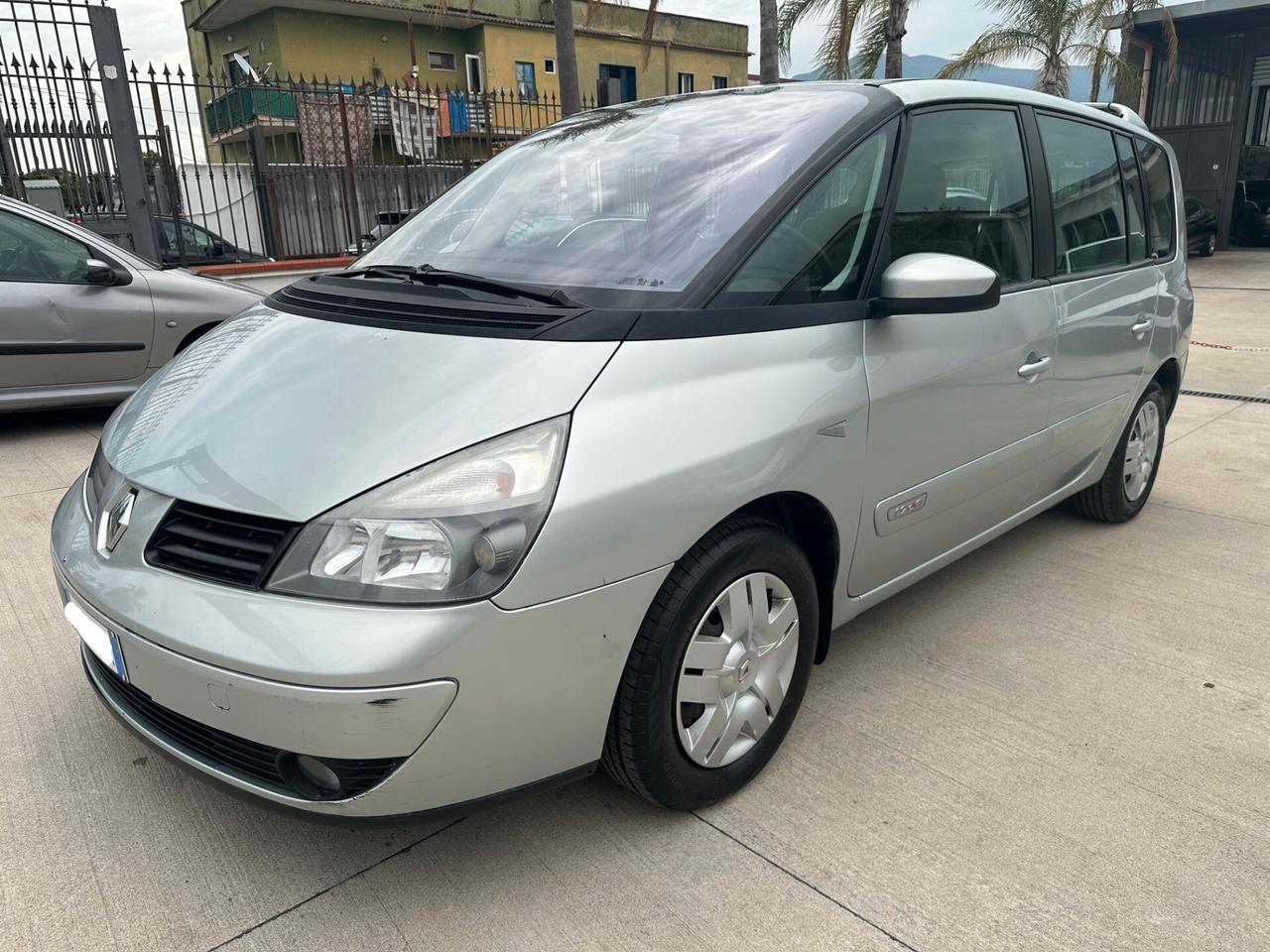 RENAULT ESPACE AUTHENTIQUE 7 POSTI