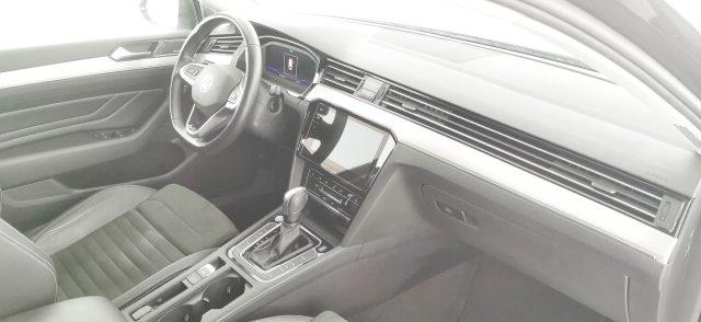 VOLKSWAGEN Passat Variant 2.0 TDI SCR EVO DSG Executive