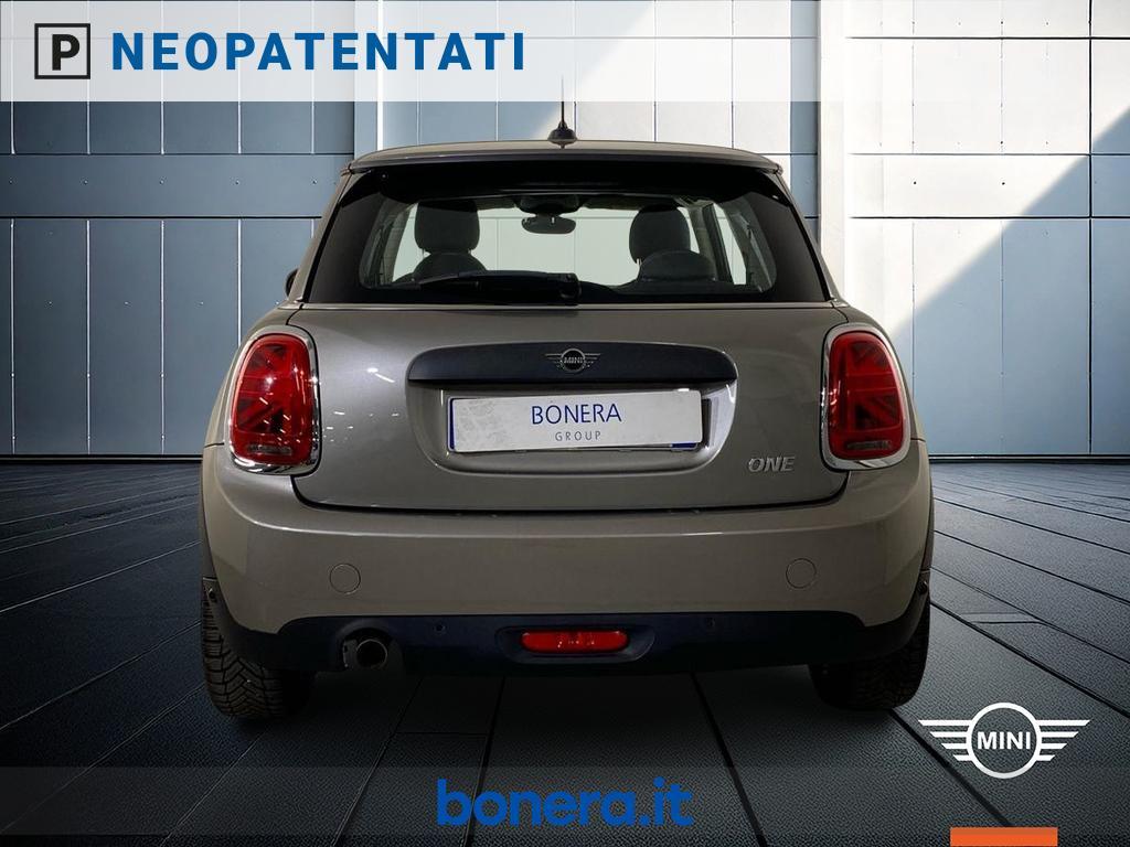 Mini One 1.5 TwinPower Turbo One DCT