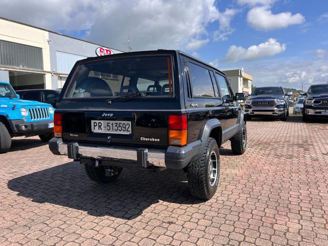 JEEP Cherokee 4.0 XJ LAREDO - AUTOMATICO 3 PORTE