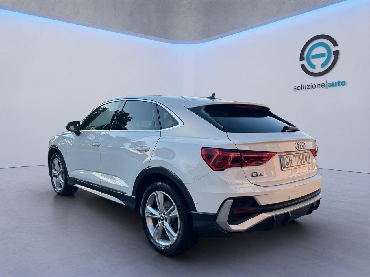 Audi Q3 35 TDI S tronic line edition