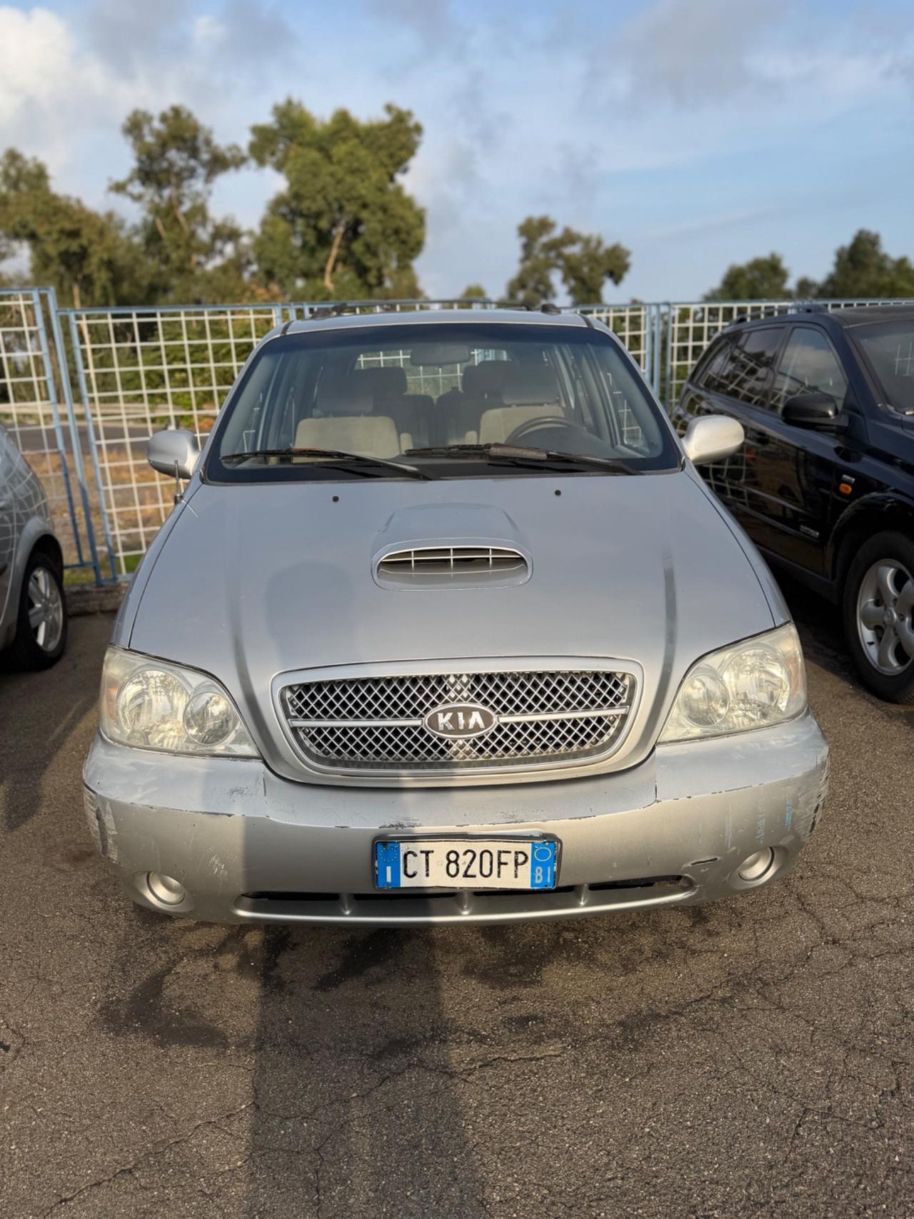 Kia Carnival 2.9 16V CRDi cat Family