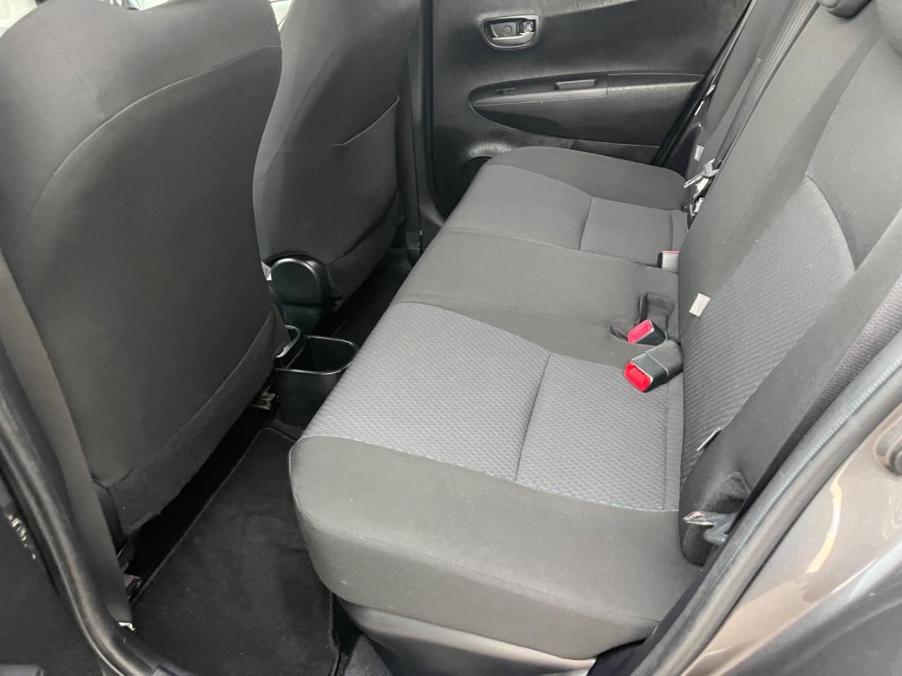 Toyota Yaris 1.5 Hybrid 2014 78.000km tagliandati