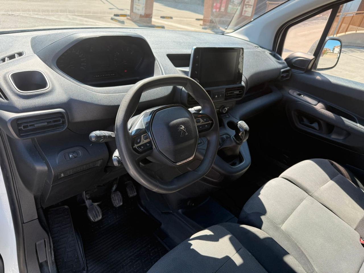 Peugeot Partner furgone euro 6b