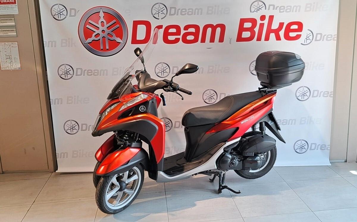 Yamaha Tricity 125 super accessoriato