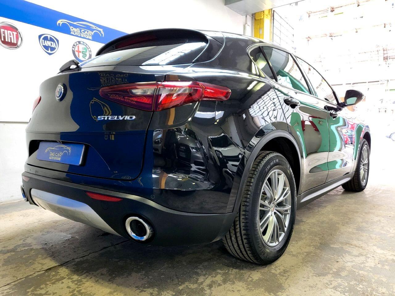 Alfa Romeo Stelvio 2.2 Q4 Executive 210cv AT8 My19
