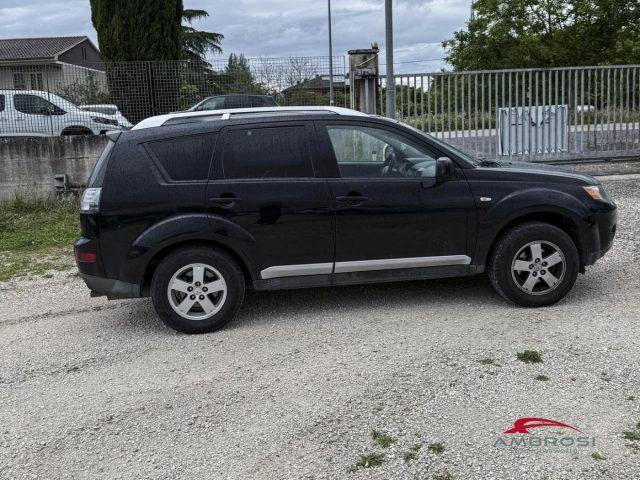 MITSUBISHI Outlander 2.0 DI-D Intense DPF - PER OPERATORI DEL SETTORE