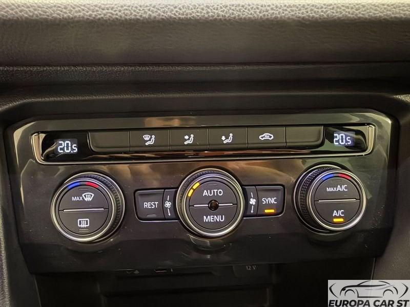 Volkswagen Tiguan 2.0 TSI Executive BMT DSG 4MOTION