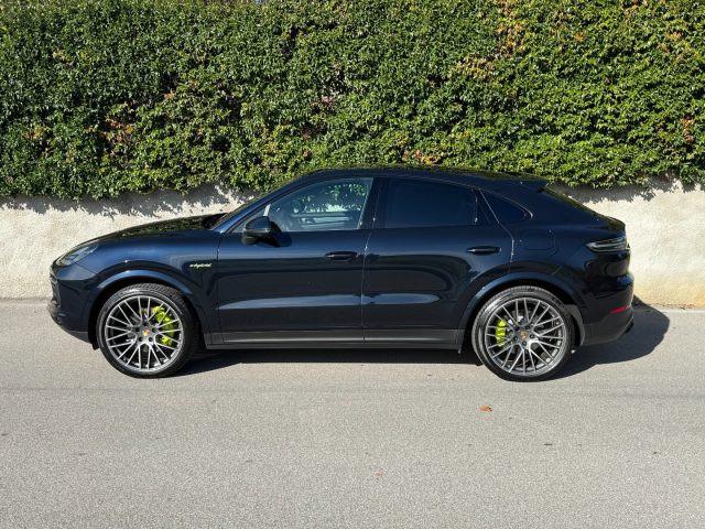 PORSCHE Cayenne Coupé 3.0 V6 E-Hybrid Platinum Edition IVA ESPOSTA