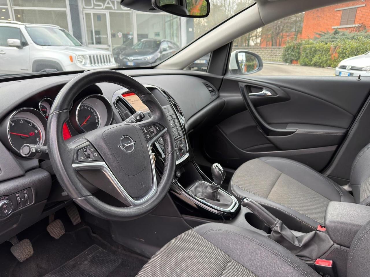 Opel Astra 1.6 CDTI EcoFLEX S&S Sports Tourer Cosmo 110cv