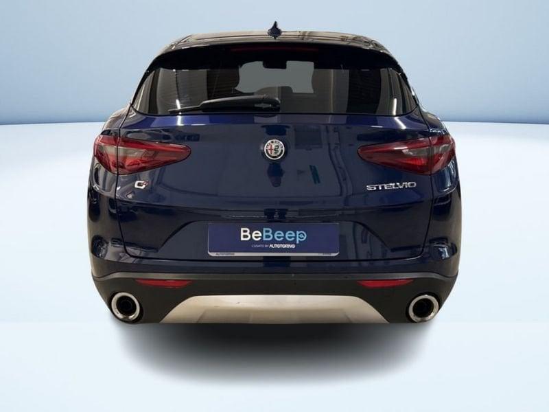 Alfa Romeo Stelvio 2.2 T BUSINESS Q4 210CV AUTO MY19