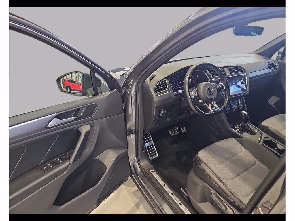 VOLKSWAGEN Tiguan 2.0 tdi advanced r-line exterior pack 150cv dsg del 2020