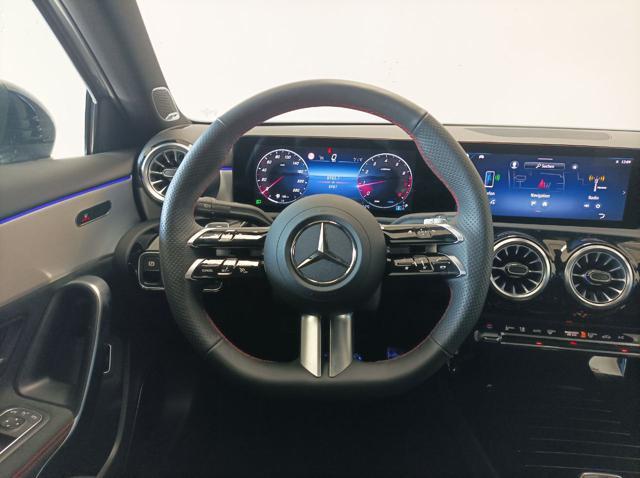 MERCEDES-BENZ A 180 Automatic 4p. AMG Line Premium Plus