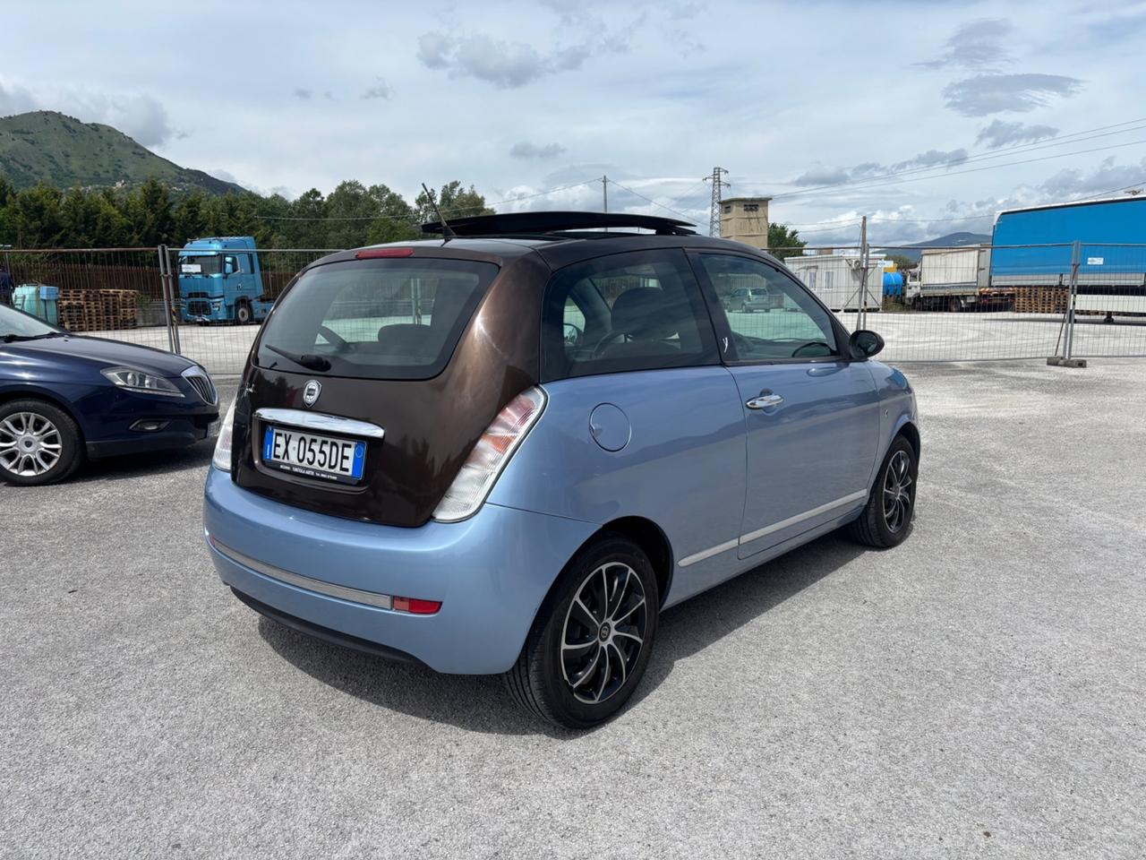 Lancia Ypsilon 1.4 Modamilano GPL