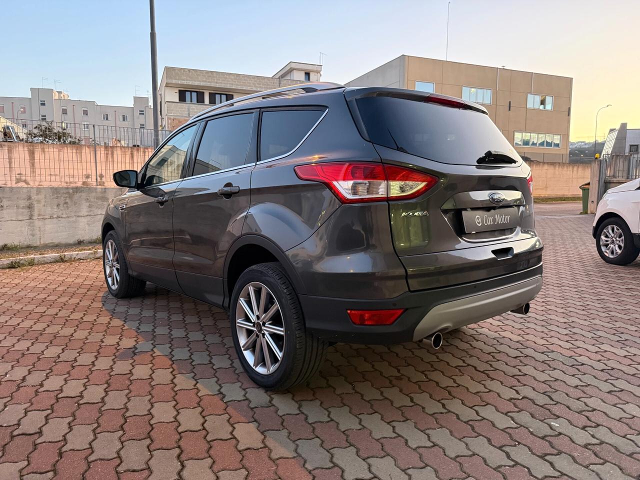 Ford Kuga 2.0 TDCI 120 CV S&S 2WD Titanium Navi Pelle
