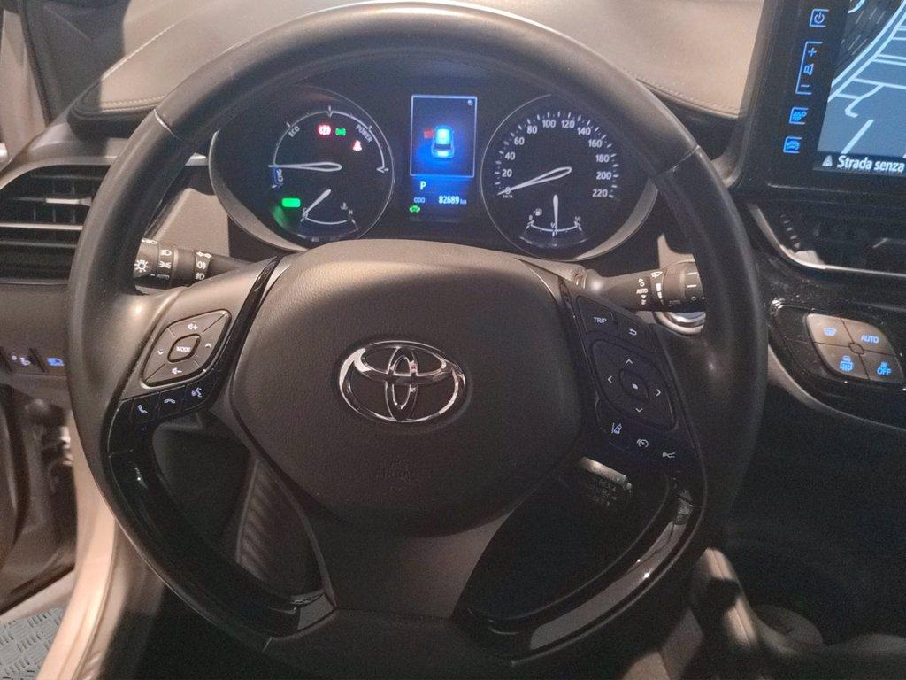 TOYOTA C-hr 1.8h active 2wd e-cvt del 2019